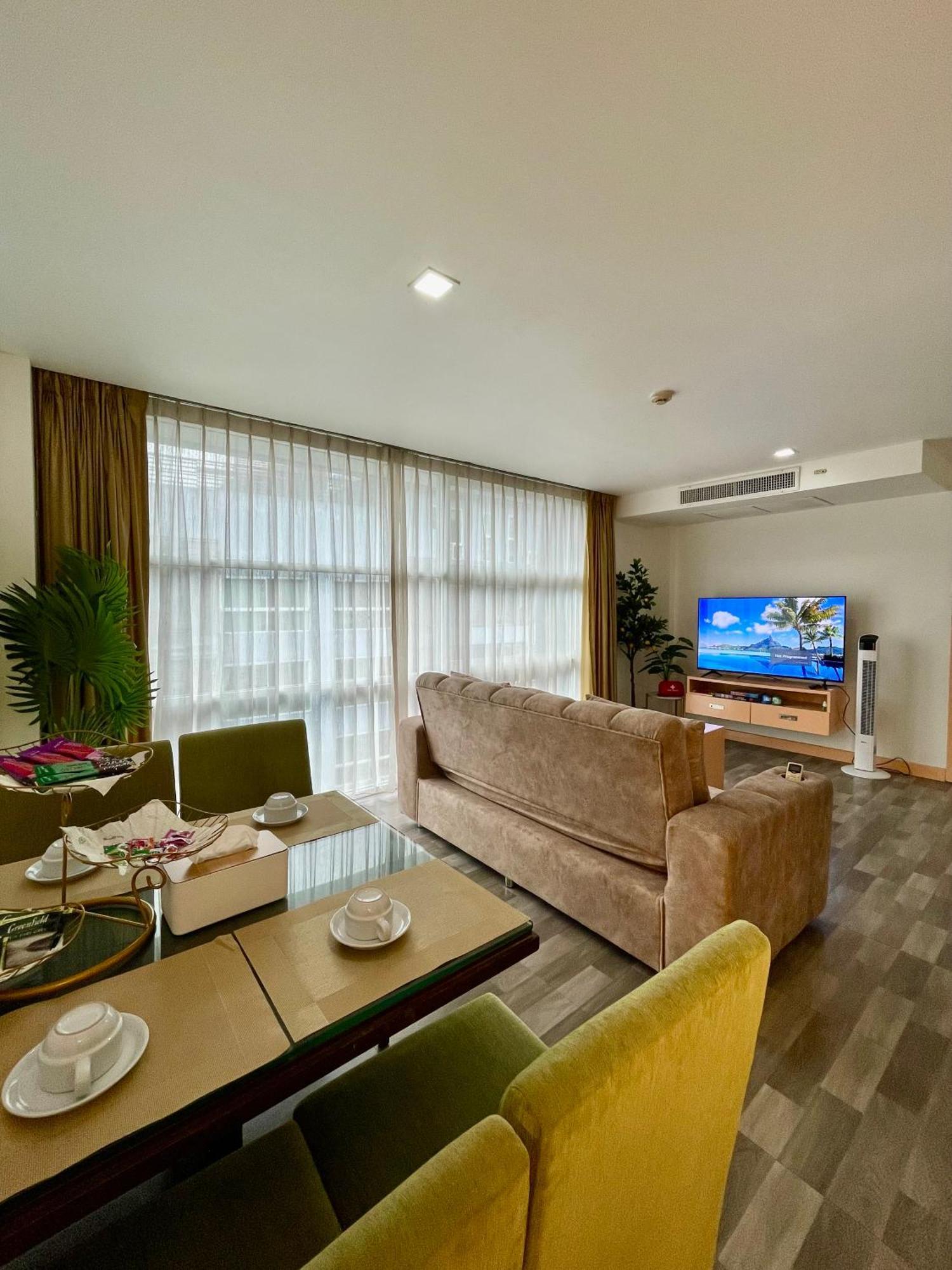 The Kris Two Bedrooms Apartment *