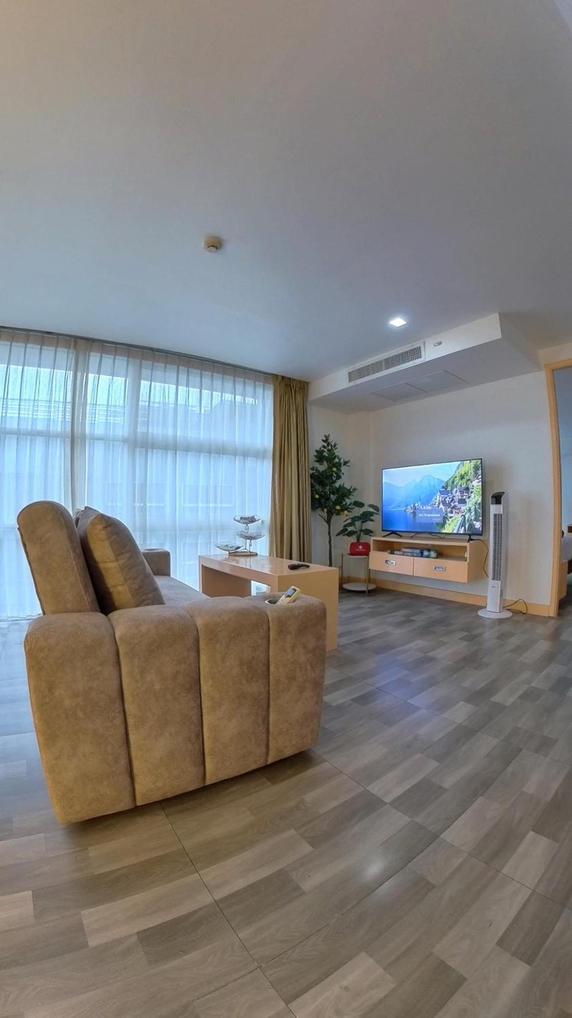 The Kris Two Bedrooms Appartement *