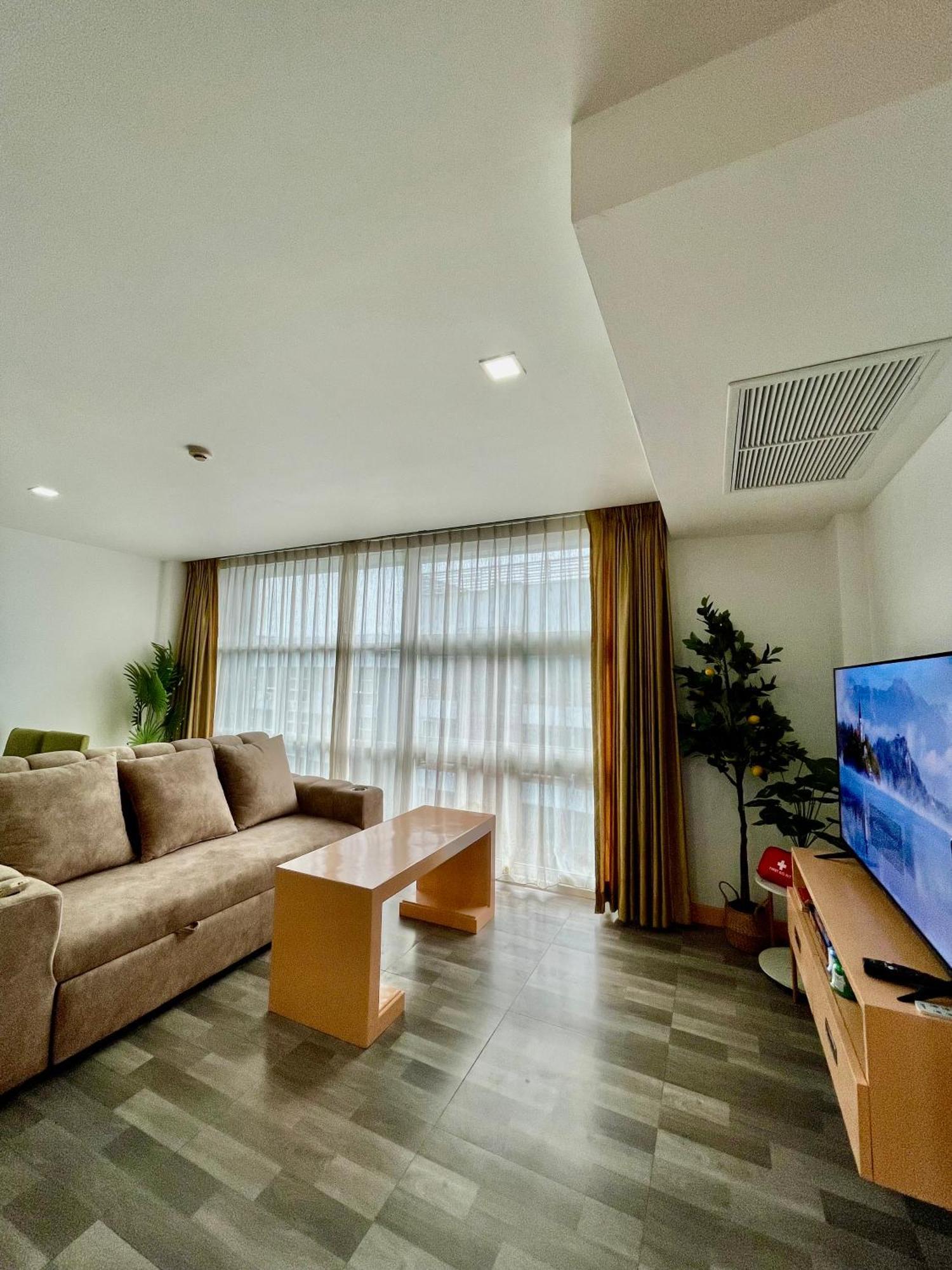 The Kris Two Bedrooms