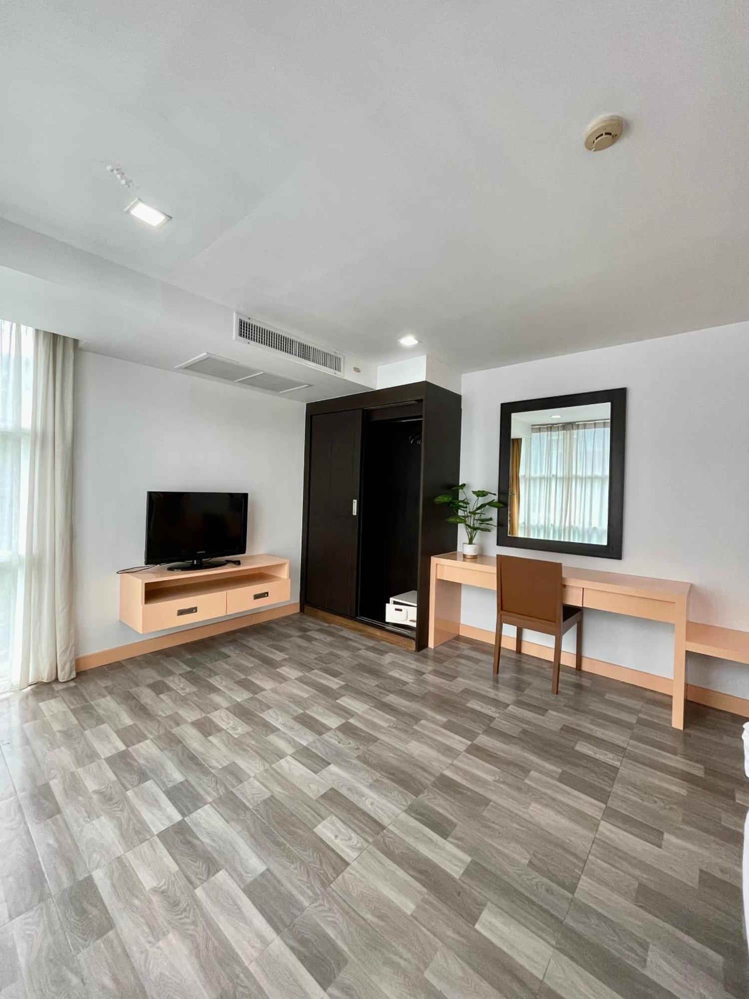 The Kris Two Bedrooms Appartement Patong