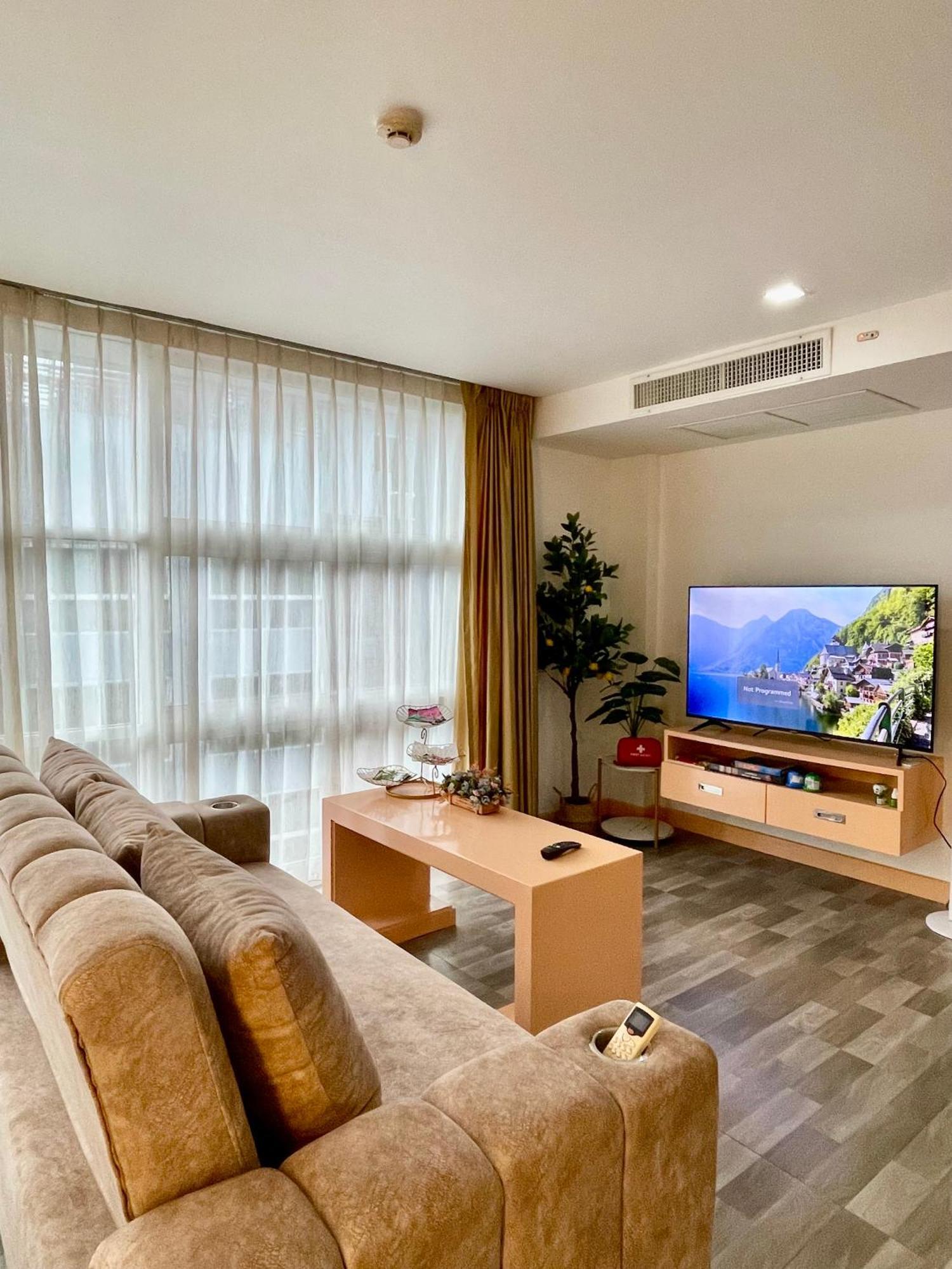 The Kris Two Bedrooms *