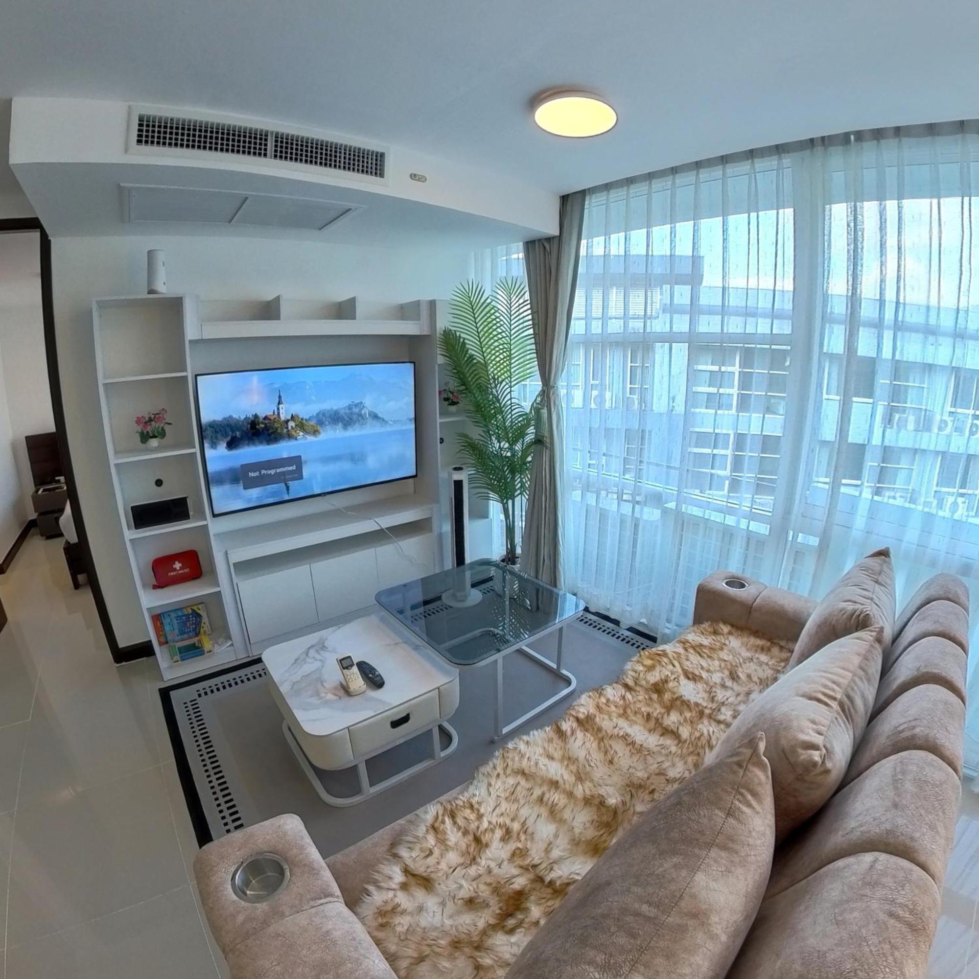 The Kris Two Bedrooms * Patong